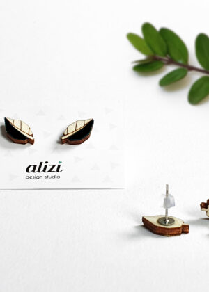 Rankų darbo mediniai auskarai Lapai juodi - NAUJAI IŠLAIKYTA -Grąžinti užsakymui - Image 3