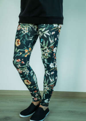 Mugavad venivast kangast  retuusid Aasalilled- KOHE LAOS M(38)-viimased jäänud