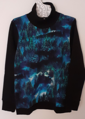 Stiilne kõrge kaelusega  must pusa Talvine Mets-kohe laos suurus M(38-40)-viimane jäänud - Image 6