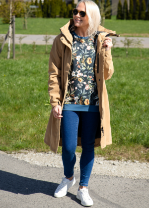 Armas petroolsinisega pusa Aasalilled-tellimisel - Image 3