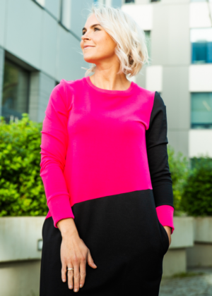 Stiilne musta/fuksiaroosaga taskutega pusakleit- kohe laos viimased suuruses  XS(34-36) -HEA HIND - Image 2