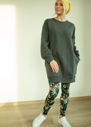 Pikem avara lõikega taskutega pusa tumehall-Kohe laos M(38-40) - Image 3