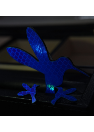 Helkiv ehtekomplekt koolibri  sinine-komplekti kuulub sinine koolibri kujuline helkur-pross  ja sinised kõrvarõngad-KOHE LAOS