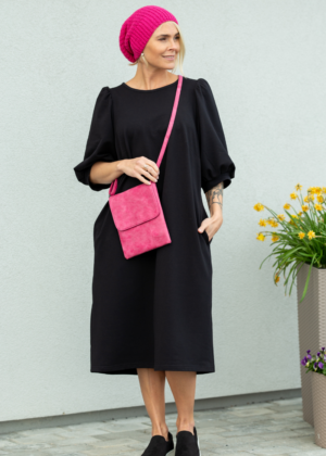 Armas puhv varrukatega must taskutega kleit Pille- kohe laos S ja L - Image 2