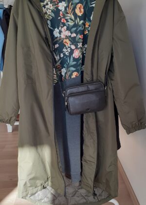 Stiilne tumehall taskutega pusakleit Aasalilled-Suurus S kohe laos-teised suurused  tellimisel - Image 2