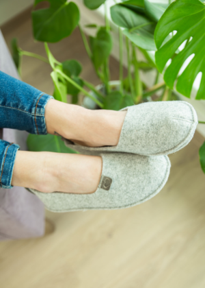 TOKU naturaalsest vildist ja kummitallaga sussid  hallid -KOHE LAOS - Image 7