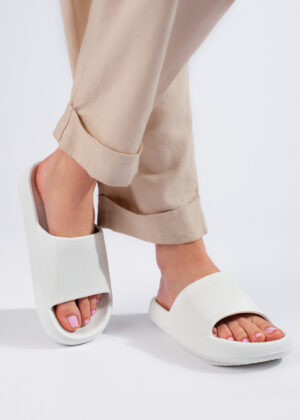 SESAMILL mugavad pehmed valged kummist suveplätud-KOHE LAOS VIIMASED suurus 41-KIIRE TARNE